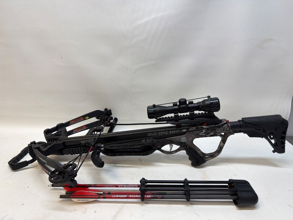 Barnett BLK OPS 390 cross bow
