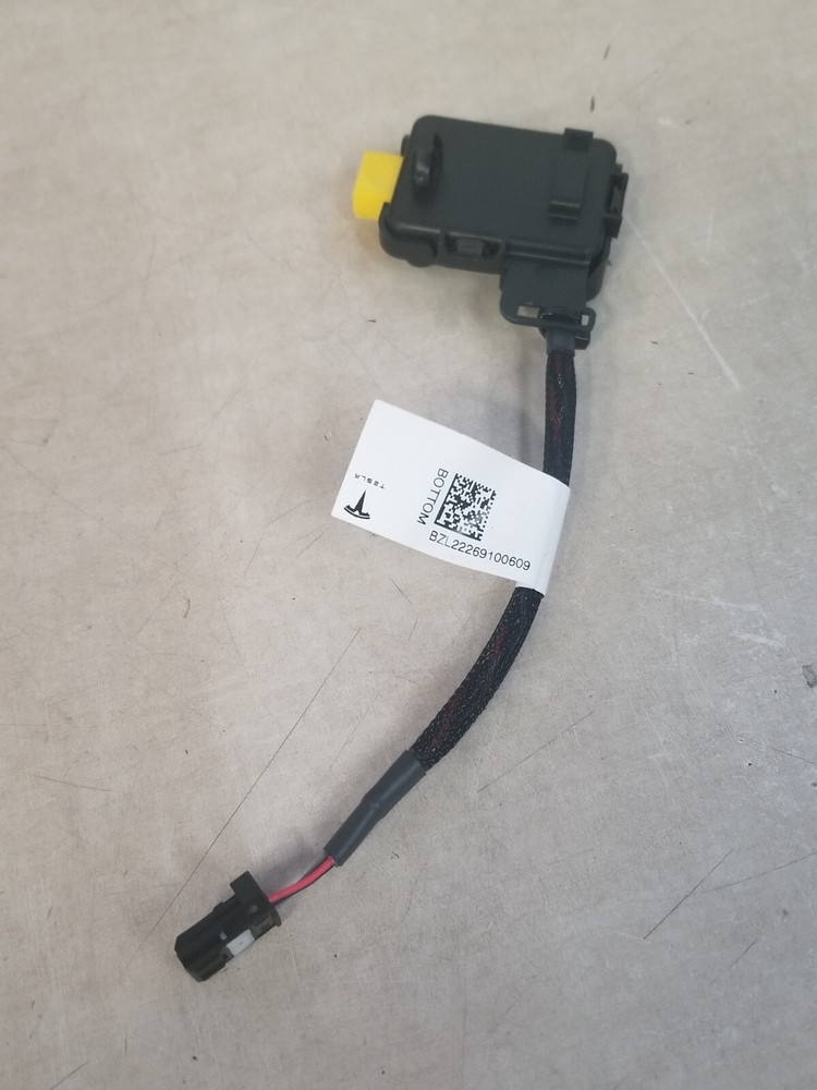 TESLA PIGTAIL OCS FILTER AND CABLE 1509279-00-B