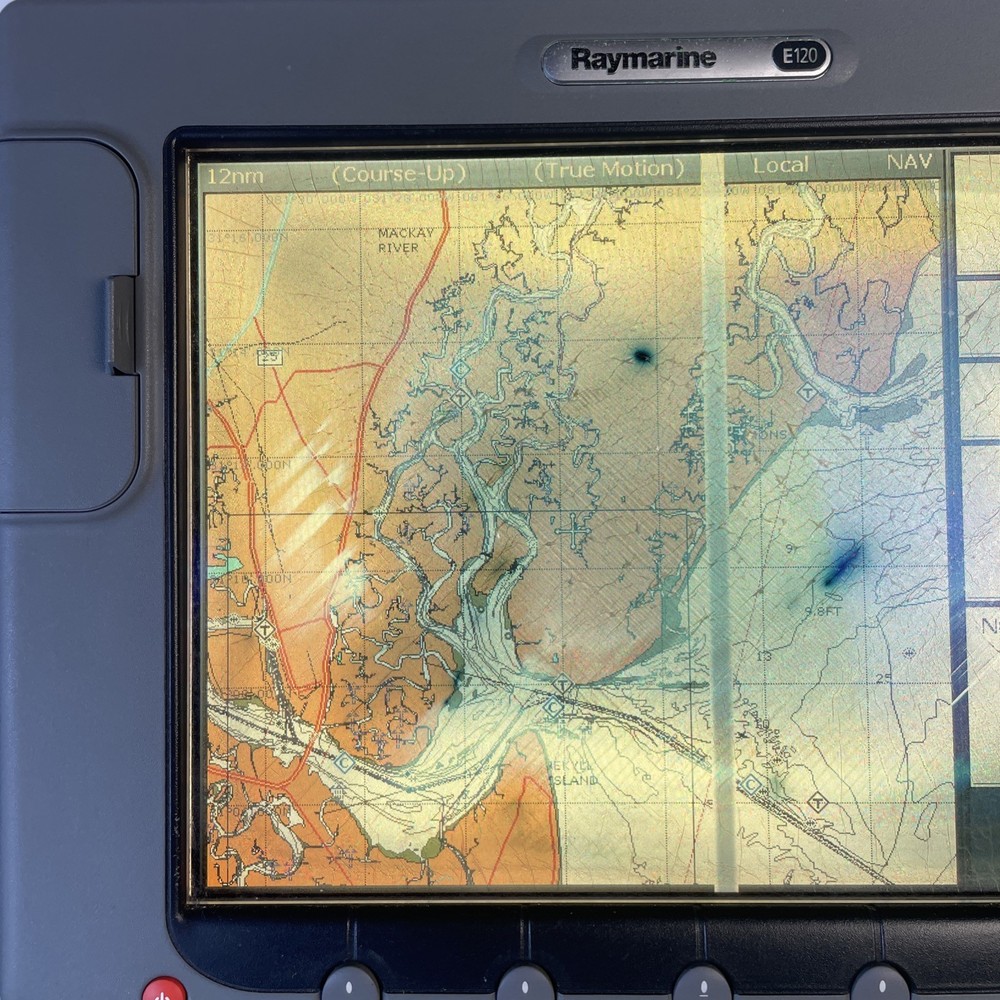 RAYMARINE E120 E02013 GPS CHART PLOTTER FISHFINDER RADAR MFD w/ COVER See Desc**