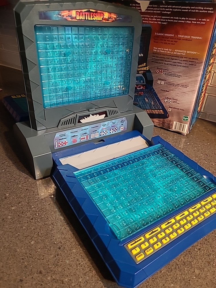 Electronic Battleship Advanced Mission Game 2000 w/ Planes Tested & COMPLETE!