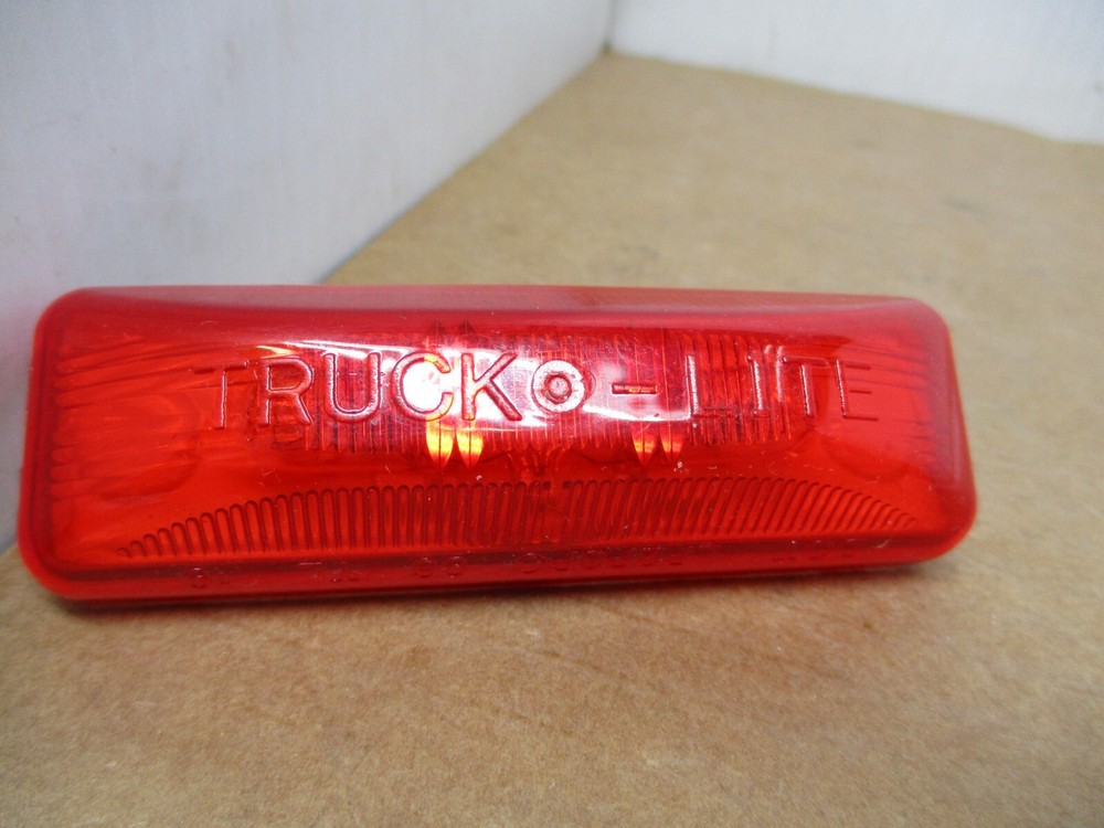 Truck-Lite 07253  Marker Light