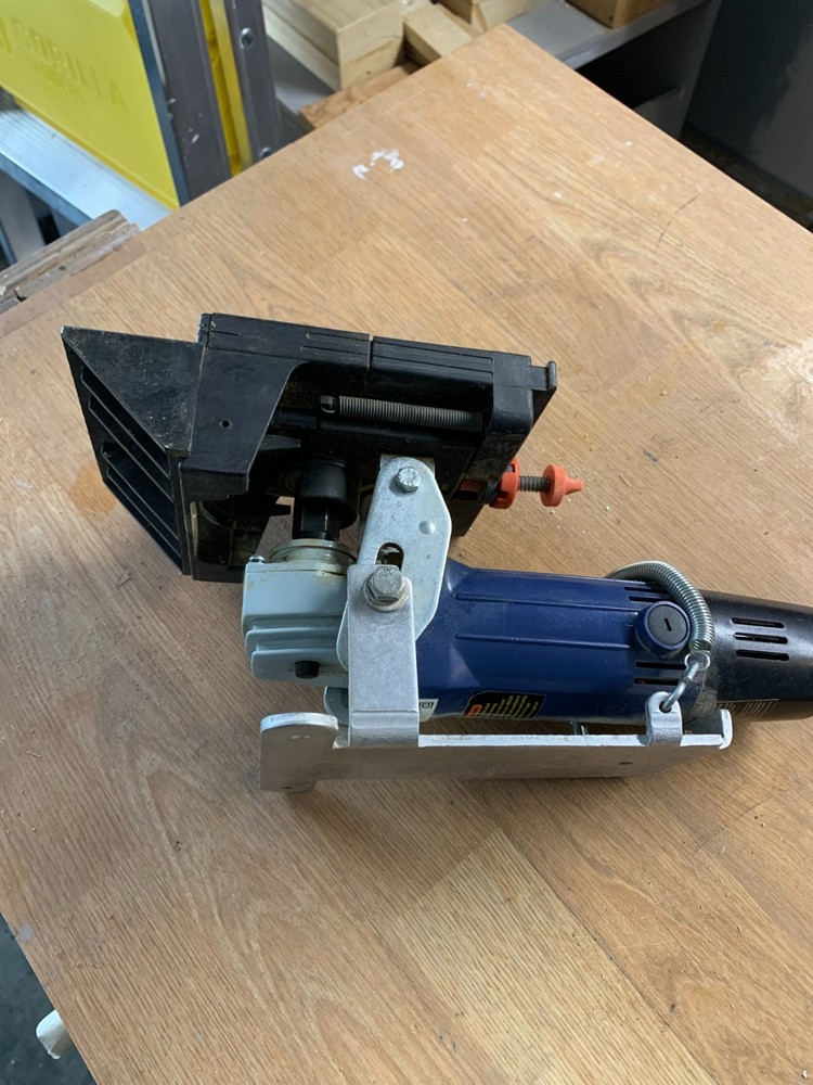 Biscuit Jointer