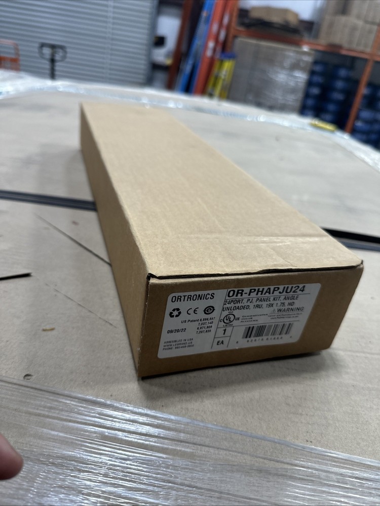 Ortronics OR-PHAPJU24 - Unloaded Angled Patch Panel 24-Port 1RU -EXCELLENT