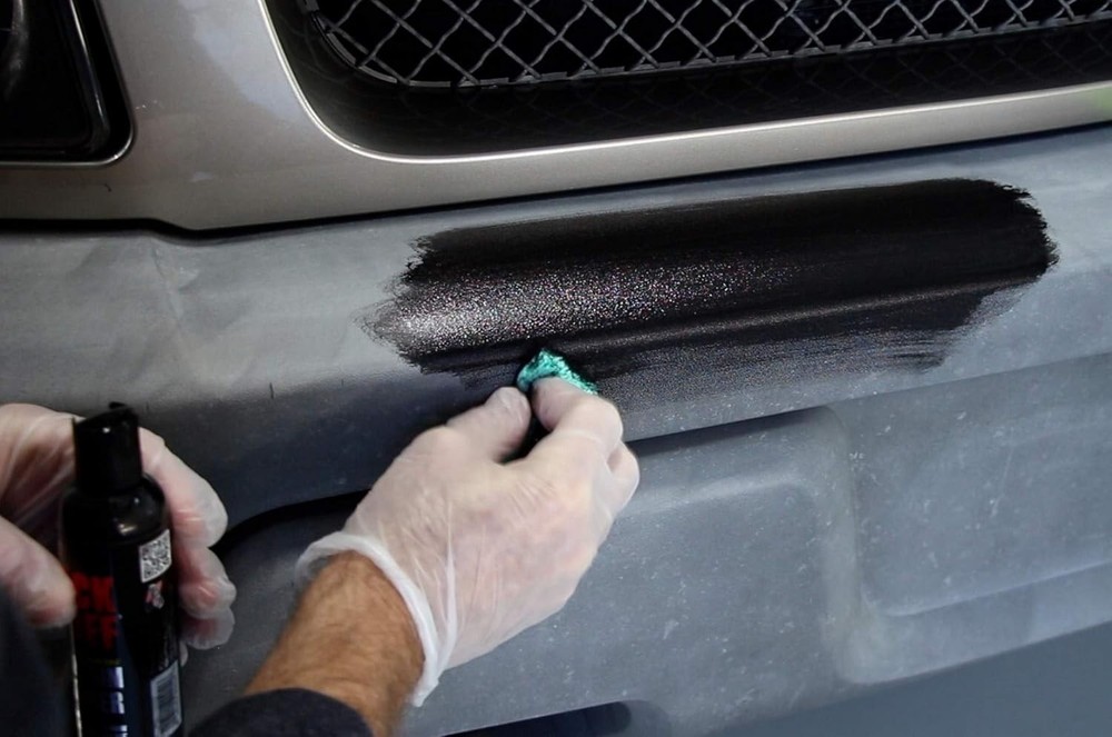 Permanent Black Plastic Restorer - Revive Faded Trim with Easy Application