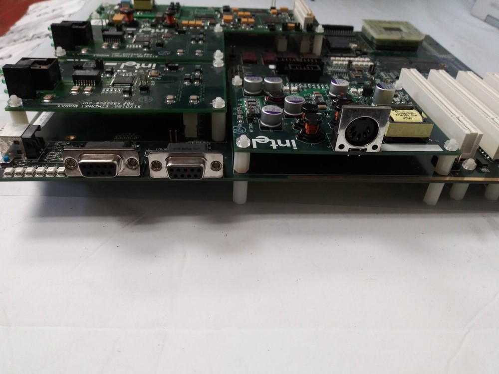 INTEL IXMB425BD -IXMB425 Network Processor Evaluation Board Development REV A4