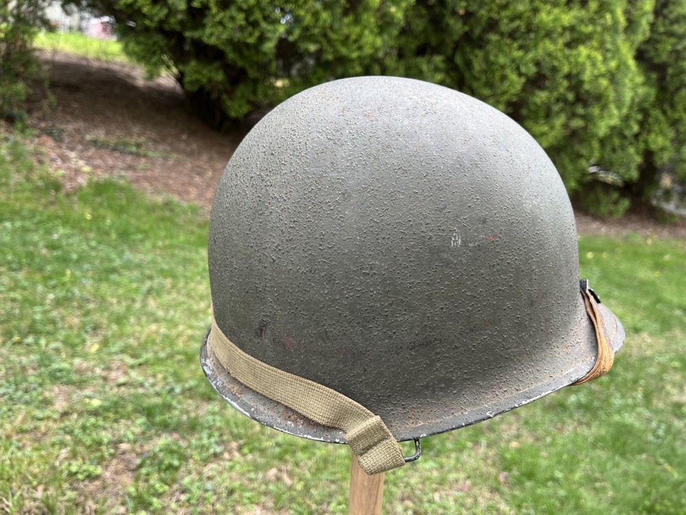 WW2 M1 Helmet Front Seam