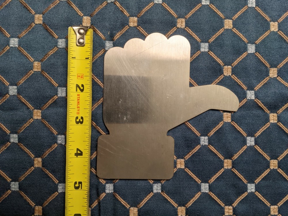 THUMBS UP STAINLESS-STEEL PLATE
