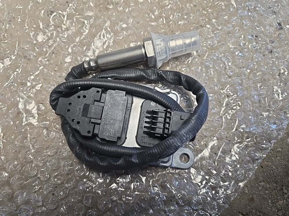 New Cummins OEM Sensor Nox Part Number 4326872RX