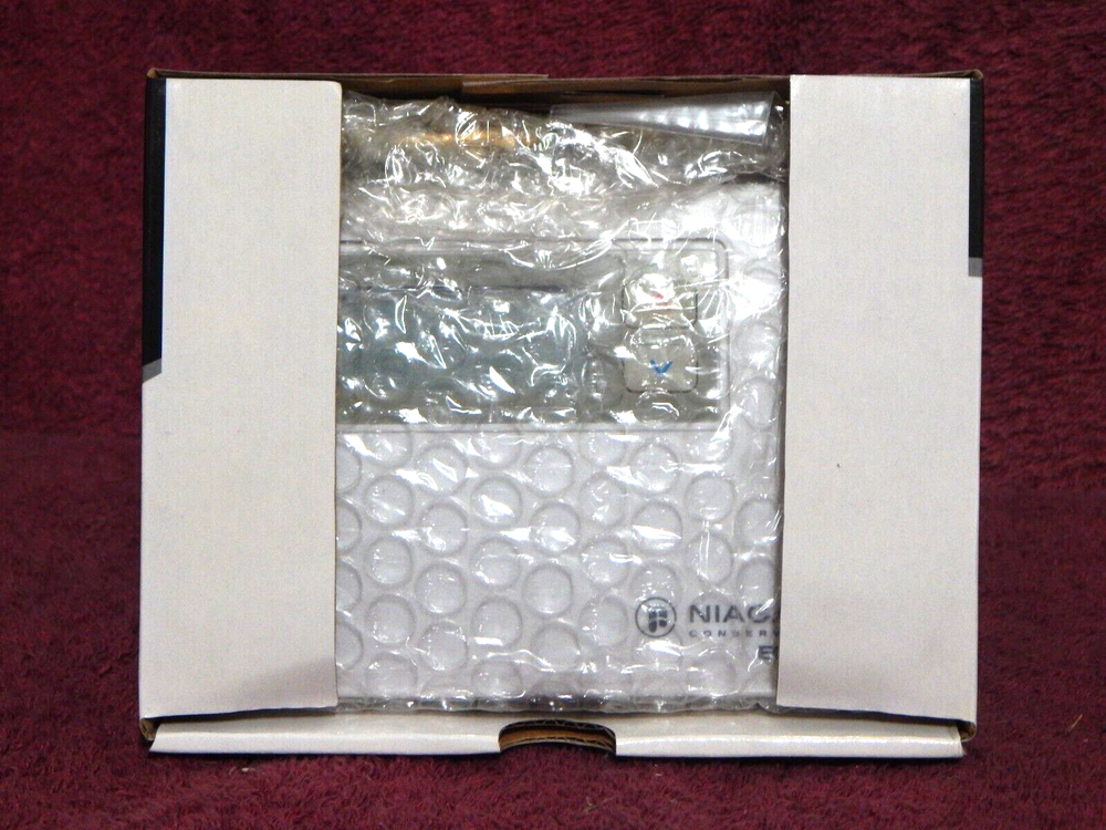 Niagara 5-2 Programmable Thermostat NIB