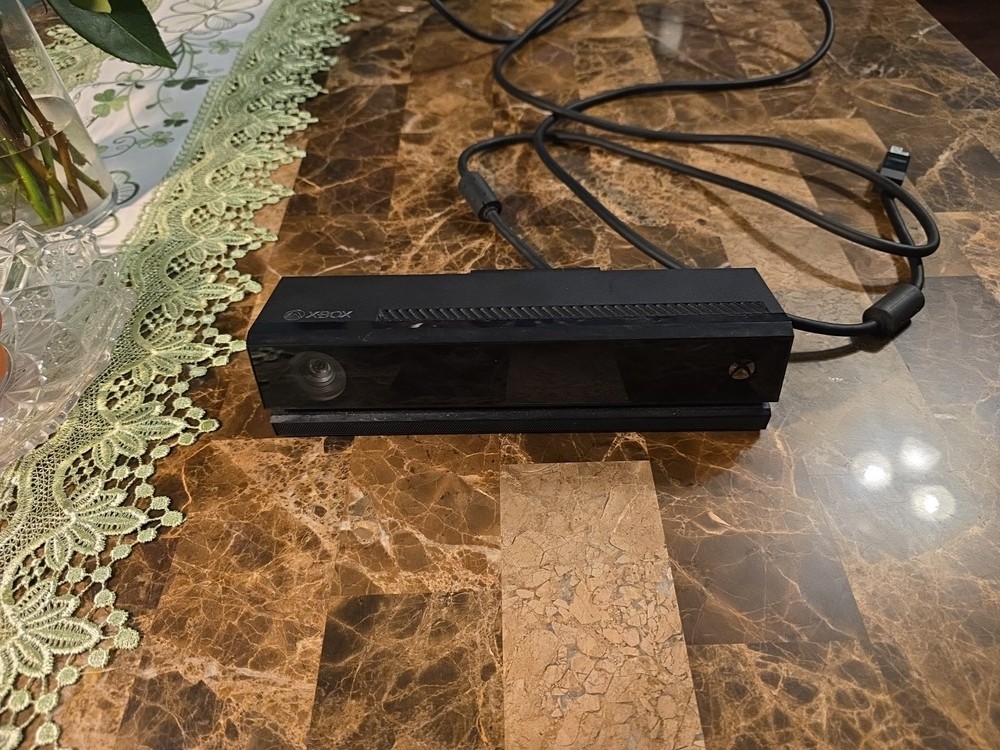 Microsoft Xbox One Kinect Sensor Black Pre Owned Tested Working