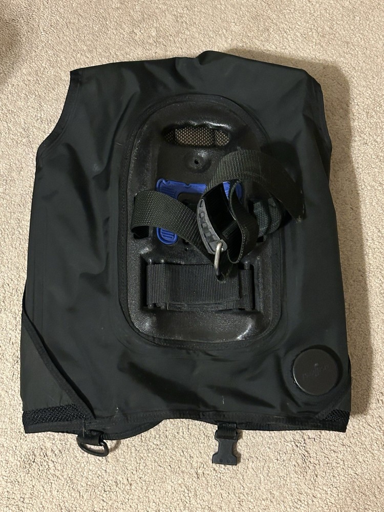 Seaquest Scuba Dive Vest Size Medium SPECTRUM 2 ADV
