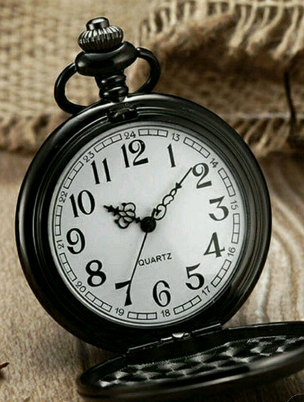 Classic Smooth Pocket Watch in Black