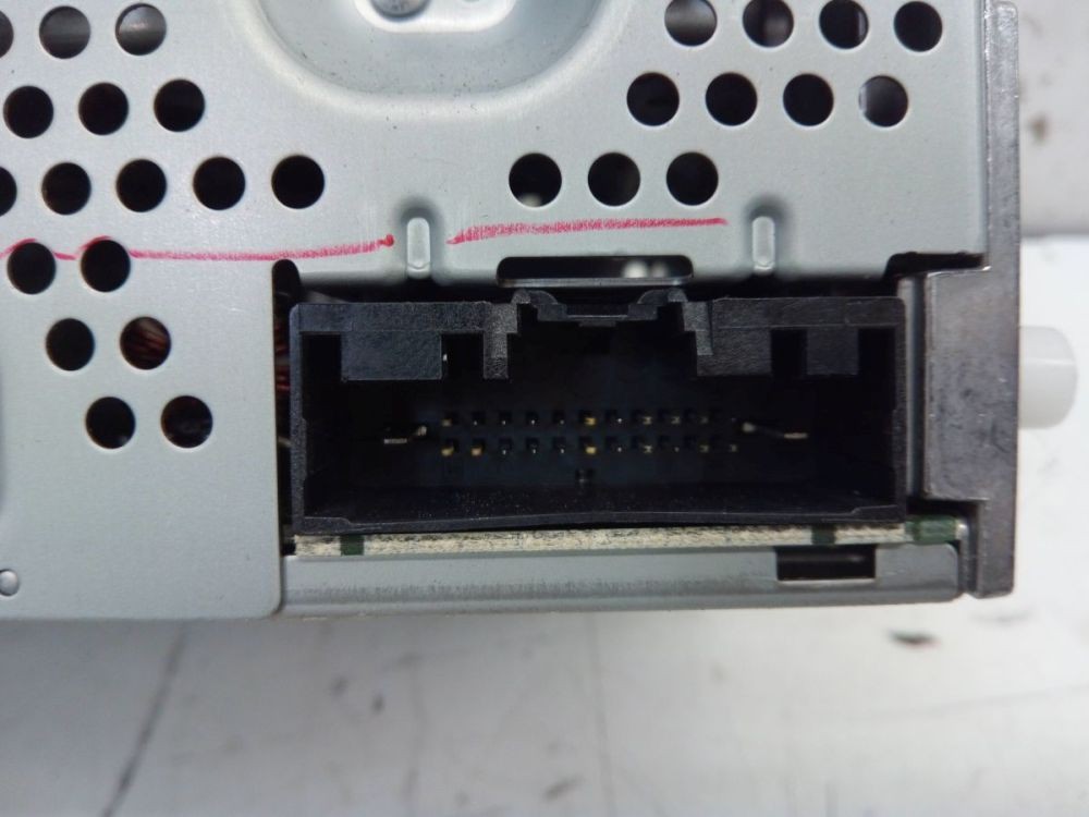 Radio/CD-Wechsler-Kombination Code Not Available! Suitable for Ford Mondeo V
