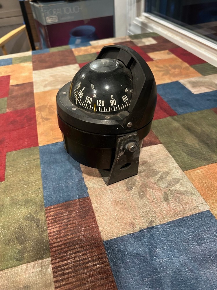 Ritchie Compass HB-71 Off Shore Boat Compass (used)