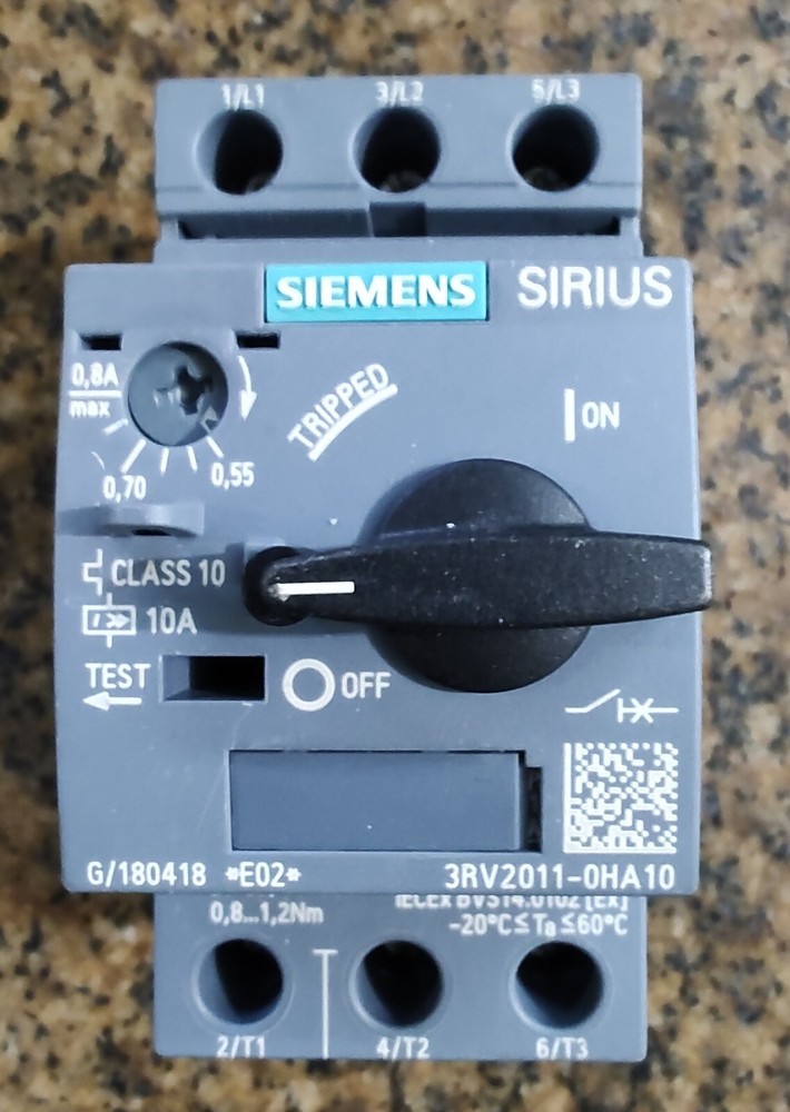 🗽SIEMENS 3RV2011-OHA10
