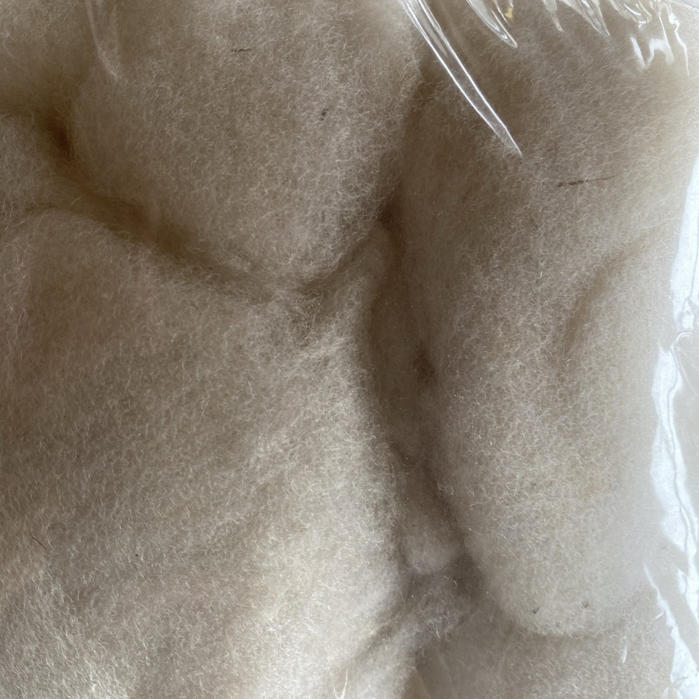 Sheep Wool Cleaned USA 8 oz.