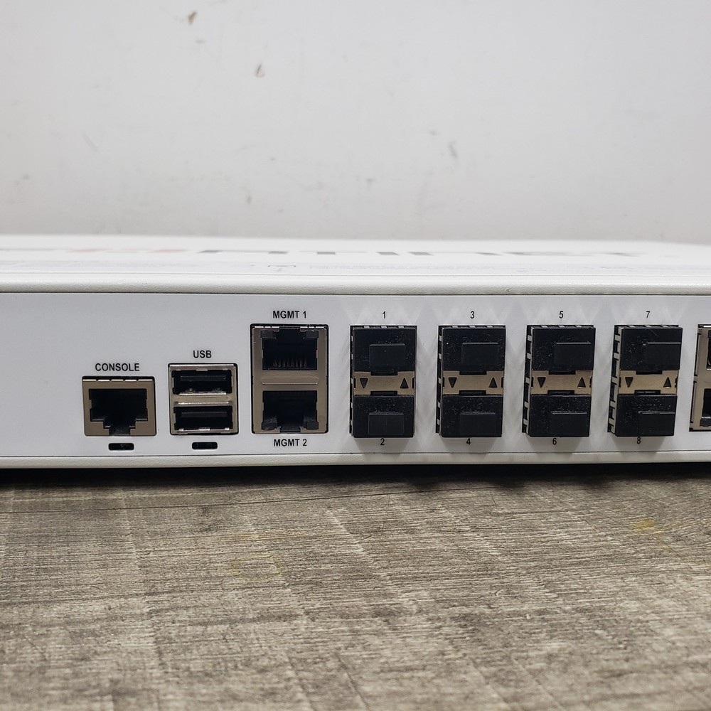 *Powers Up* Fortinet FortiGate 600D Network Security Firewall Appliance Switch