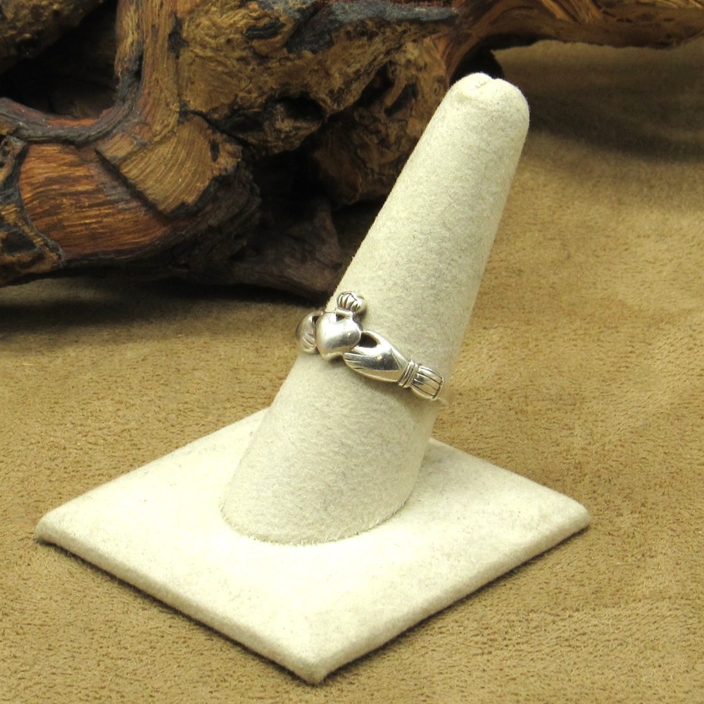 Vintage Sterling Silver Claddagh Traditional Relationship Ring