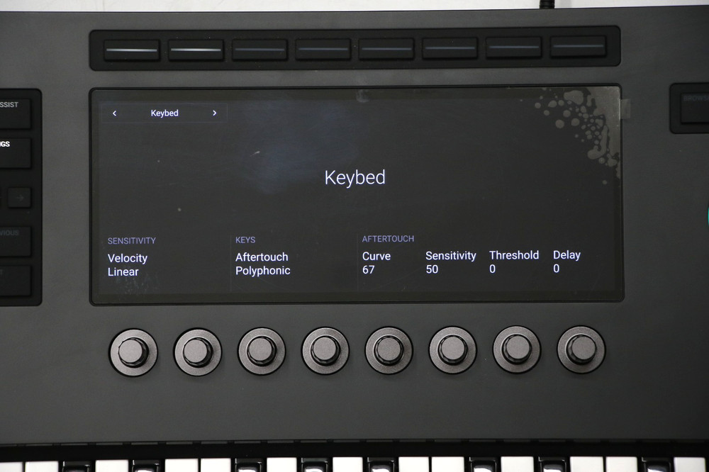 Native Instruments Kontrol S49 MK3 Keyboard Controller *READ*