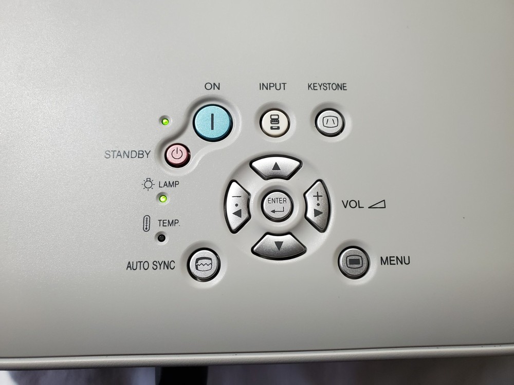 Sharp PG-B10S LCD Projector Notevision w/Case, Accessories + remote New lamp