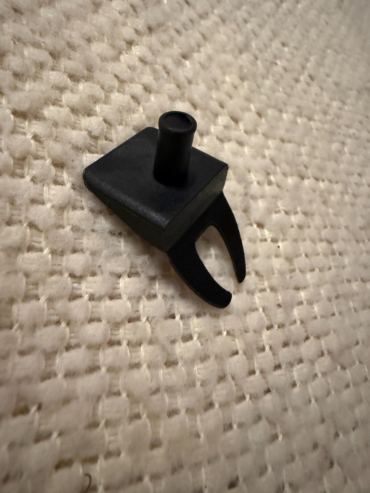 Push In Archery Flipper Rest