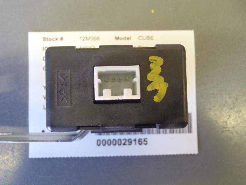 Theft-Locking Keyless Entry Control Module Fits 2009-2014 Nissan Cube 16763