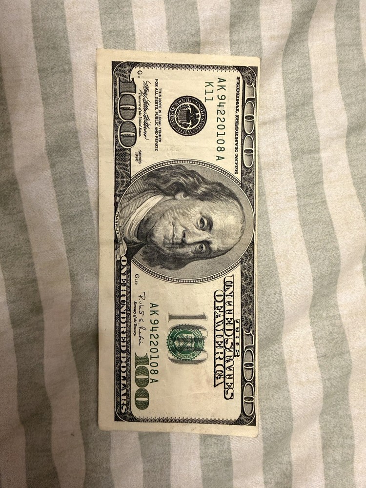 1996 Series 100 Dollar Bill Misprint/Miscut Off Center Error Note