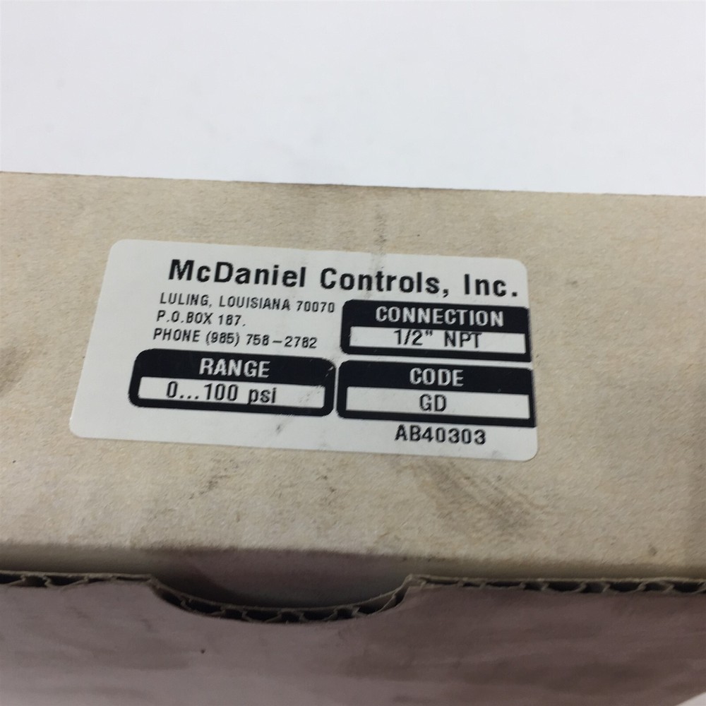 McDaniel Controls Pressure Gauge 0-100PSI 1/2"NPT 4"
