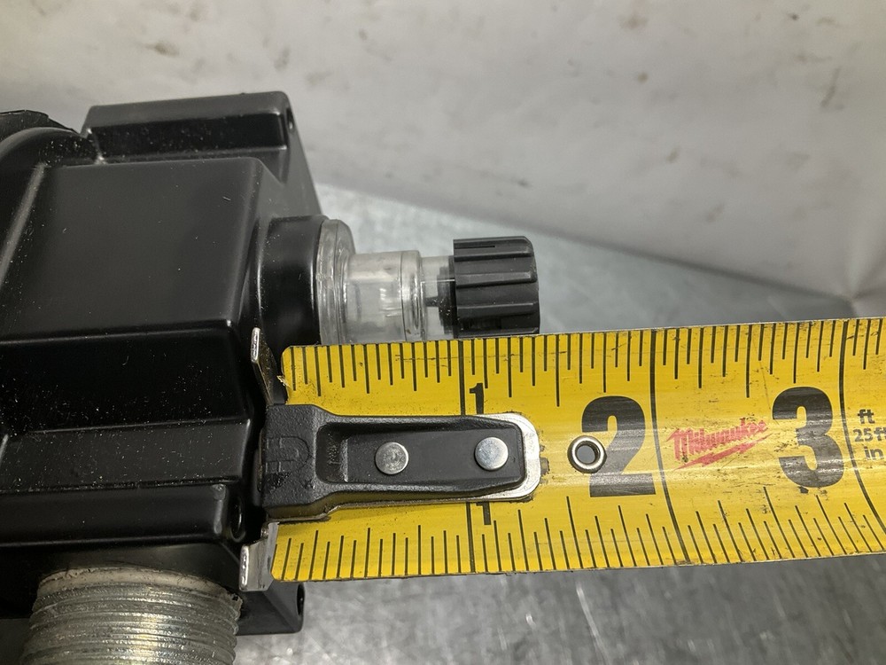 Parker 3/4" Regulator, Water Separator, and Oiler