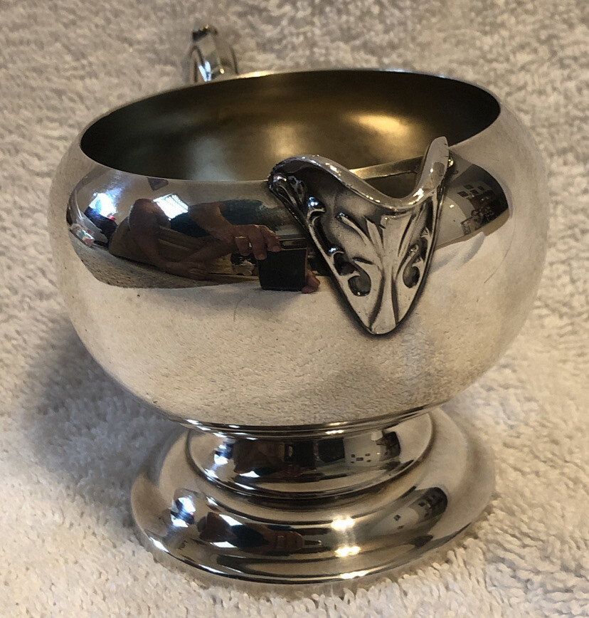 Vintage WM Rogers Silverplate Creamer 3” EUC