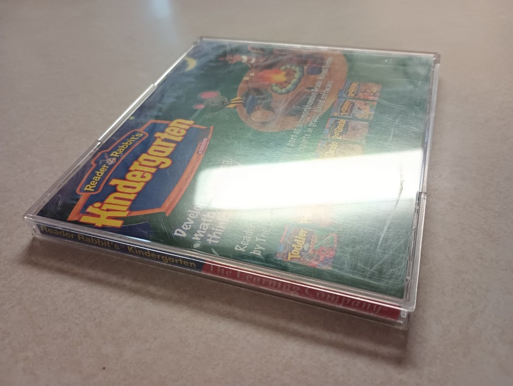 Reader Rabbit's Kindergarten Original Version CD-ROM - Windows 3.1 / 95 / 98