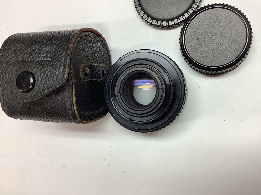 Vivitar Automatic Tele Converter 2X-1 With Case and caps