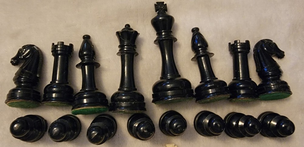Vintage E.S. LOWE CHESS SET ONLY - Complete Set Without Board Case or Any Papers