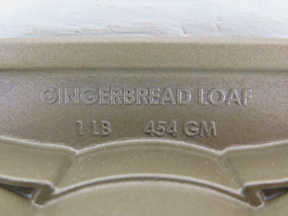WILLIAMS-SONOMA GINGER BREAD LOAF PAN🎄