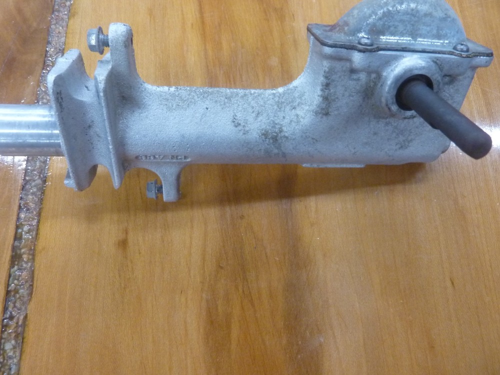 Mantis Rototiller Transmission, Shield, and Drivesaft