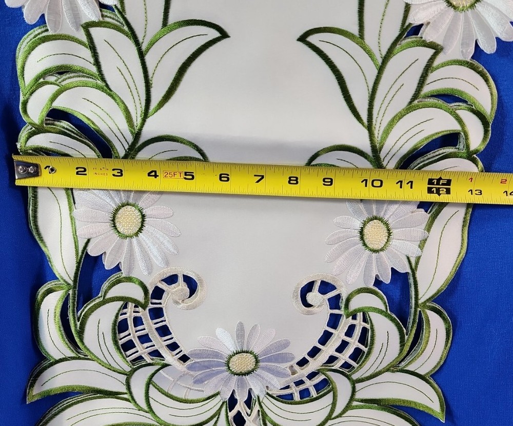Runn White Daisy Ivory Table Linen Table Runner - New