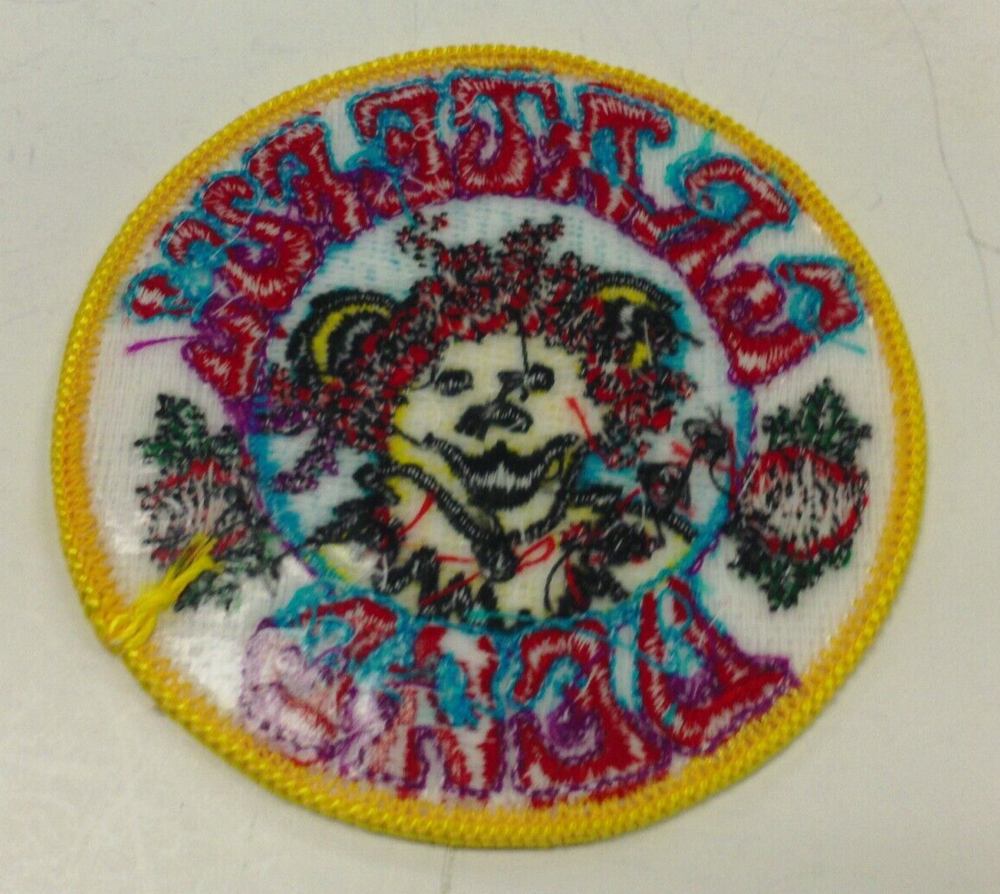 GRATEFUL DEAD YELLOW JERRY BEAR WITH RED ROSES EMBROIDERED PATCH