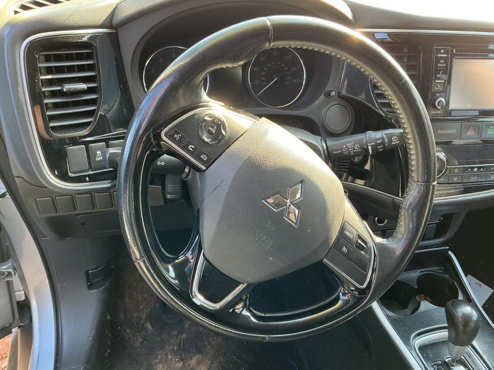 Engine ECM Electronic Control Module 2.4L Fits 17 OUTLANDER 4944616