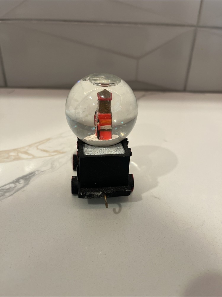 F.A.O SCHWARZ 4- piece Train Snow Globe Set