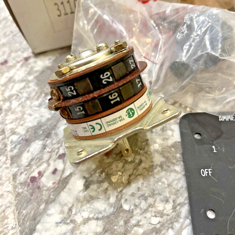 ELECTROSWITCH 3110C AMMETER