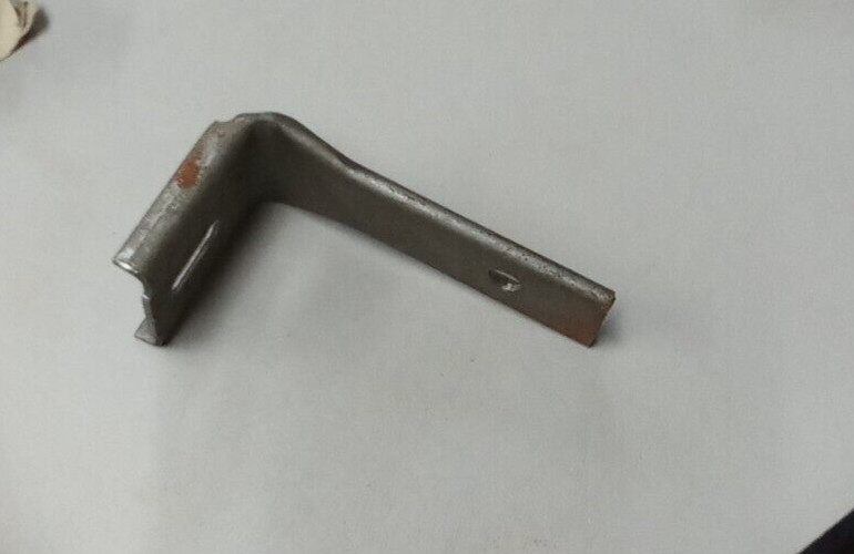 Exhaust Bracket PN 8113