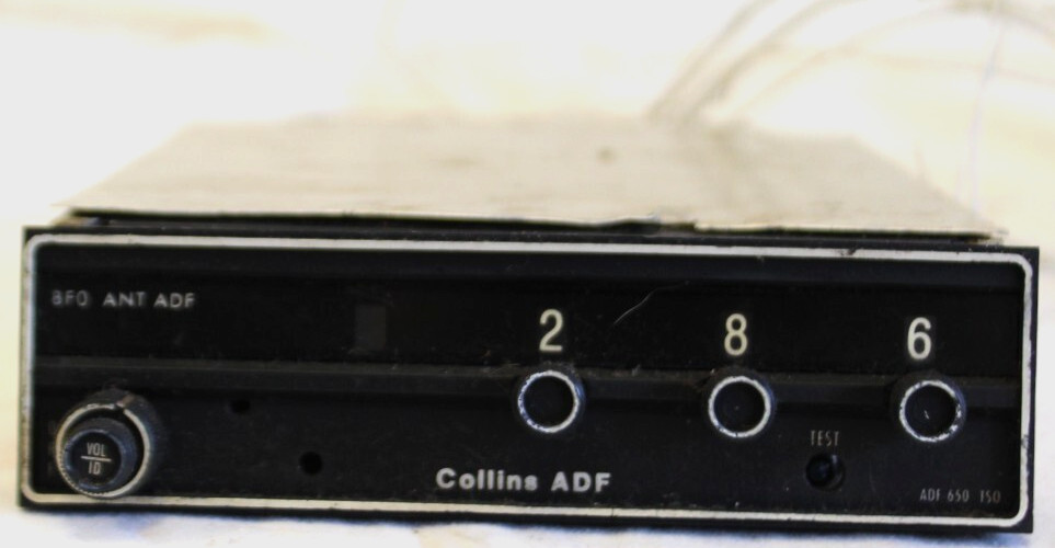 Collins ADF 650 receiver