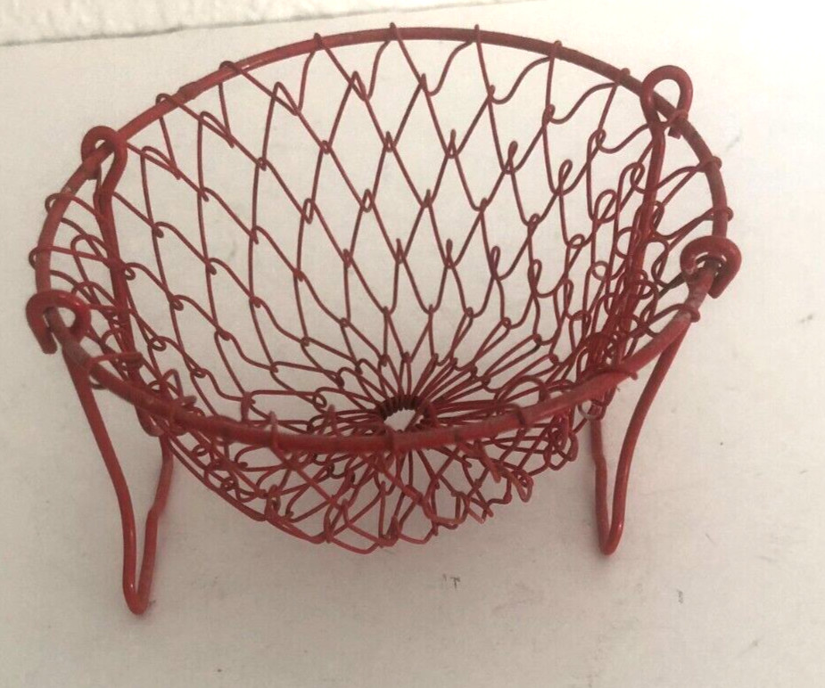 Vtg RED MINI 4" COLLAPSABLE Folding WIRE Strainer Collander BASKET Display Metal