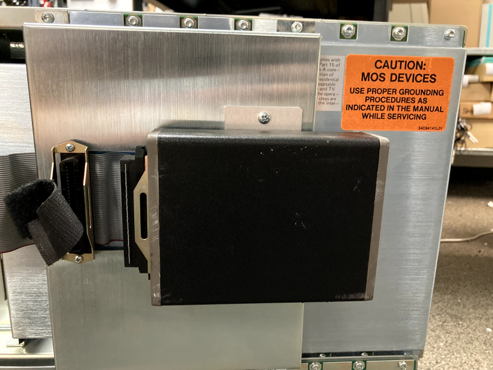 MOTOROLA Q2981A SECURENET DIGITAC COMPARATOR LOADED W/ CARD MODULES