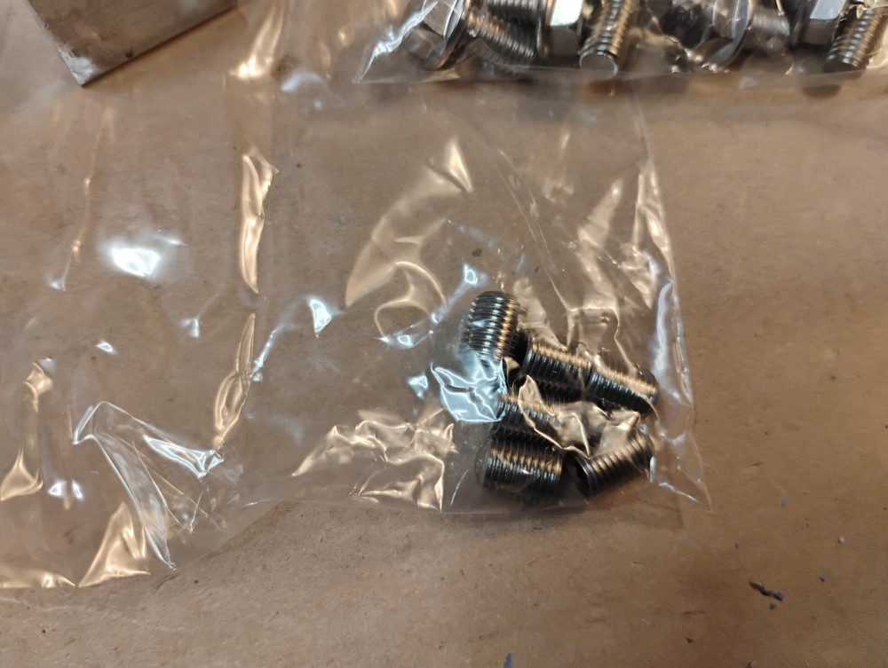 5, S-5! S-5-E Mini Clamp Solar - Fast Ship