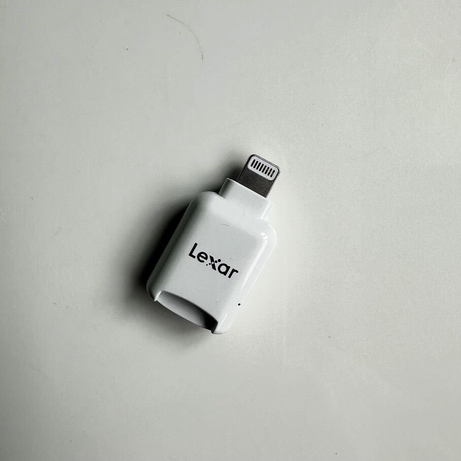 Lexar microSD Memory Card Reader with Lightning Connector