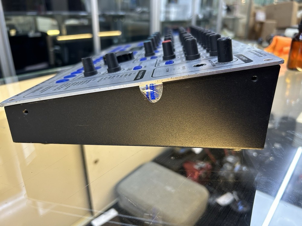 Quasimidi Rave-O-Lution 309 Machine