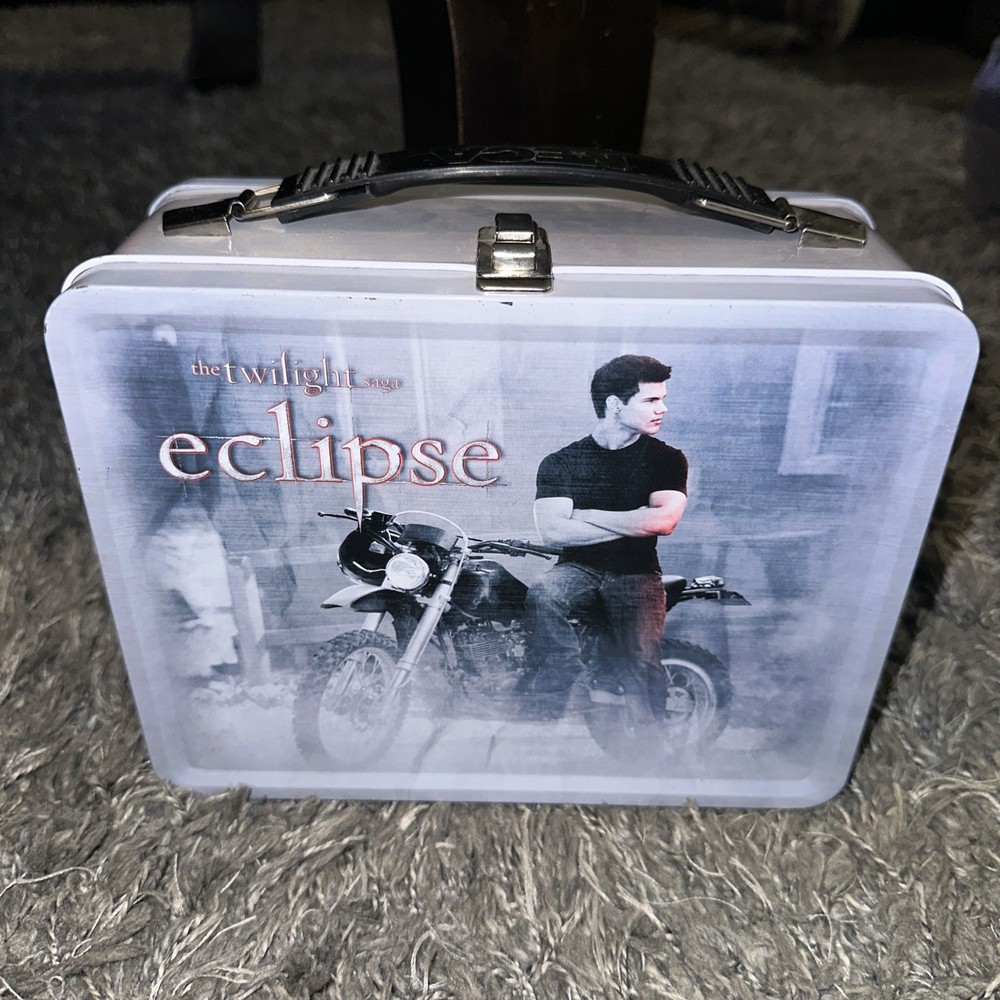 RARE TWILIGHT "ECLIPSE" METAL LUNCH BOX BY NECA