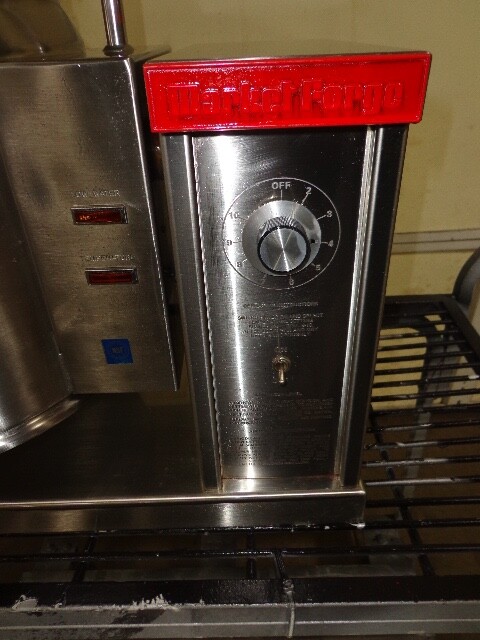 Market Forge EC-6 Electric Tilting Kettle