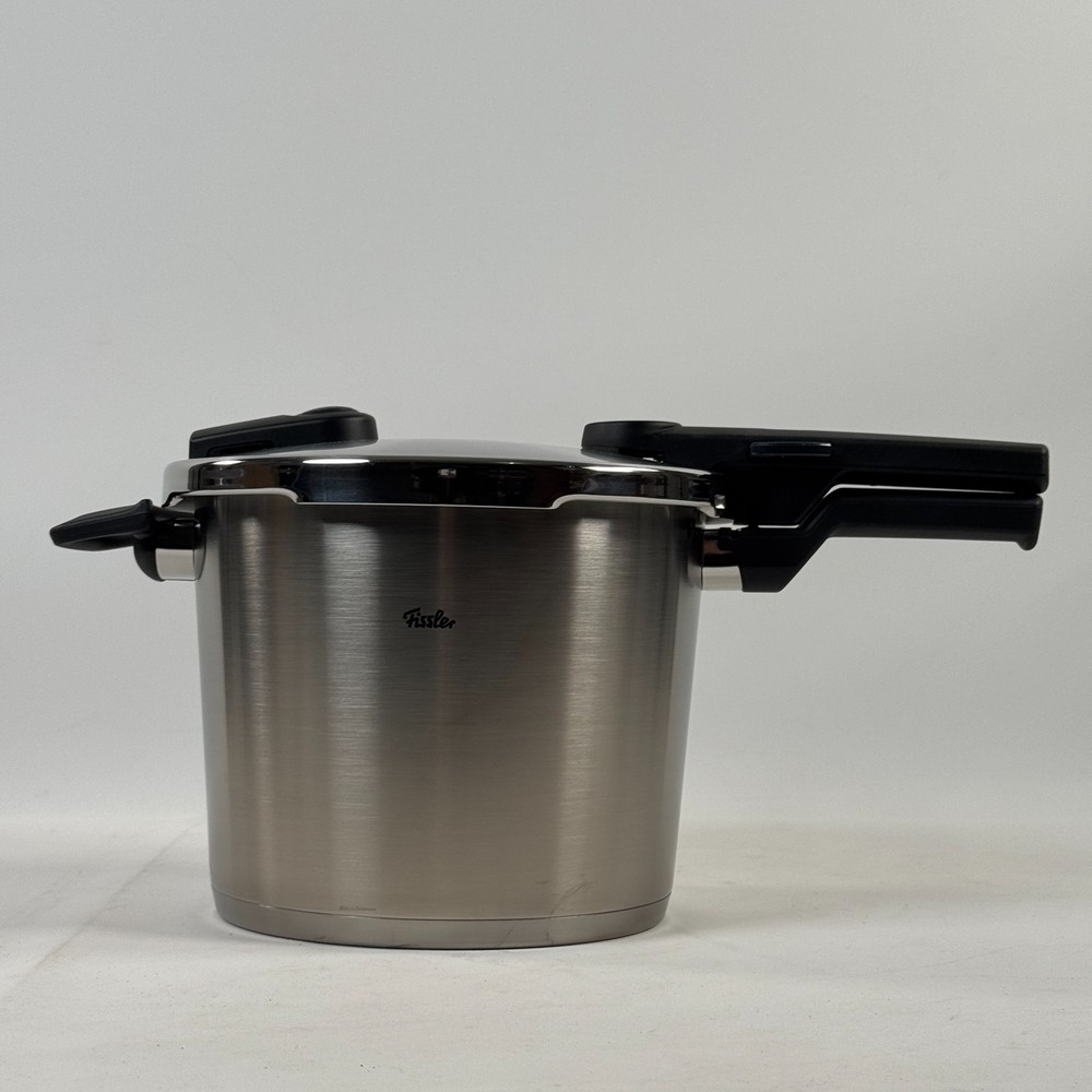 Fissler Pressure Cooker, 6 L, Silver